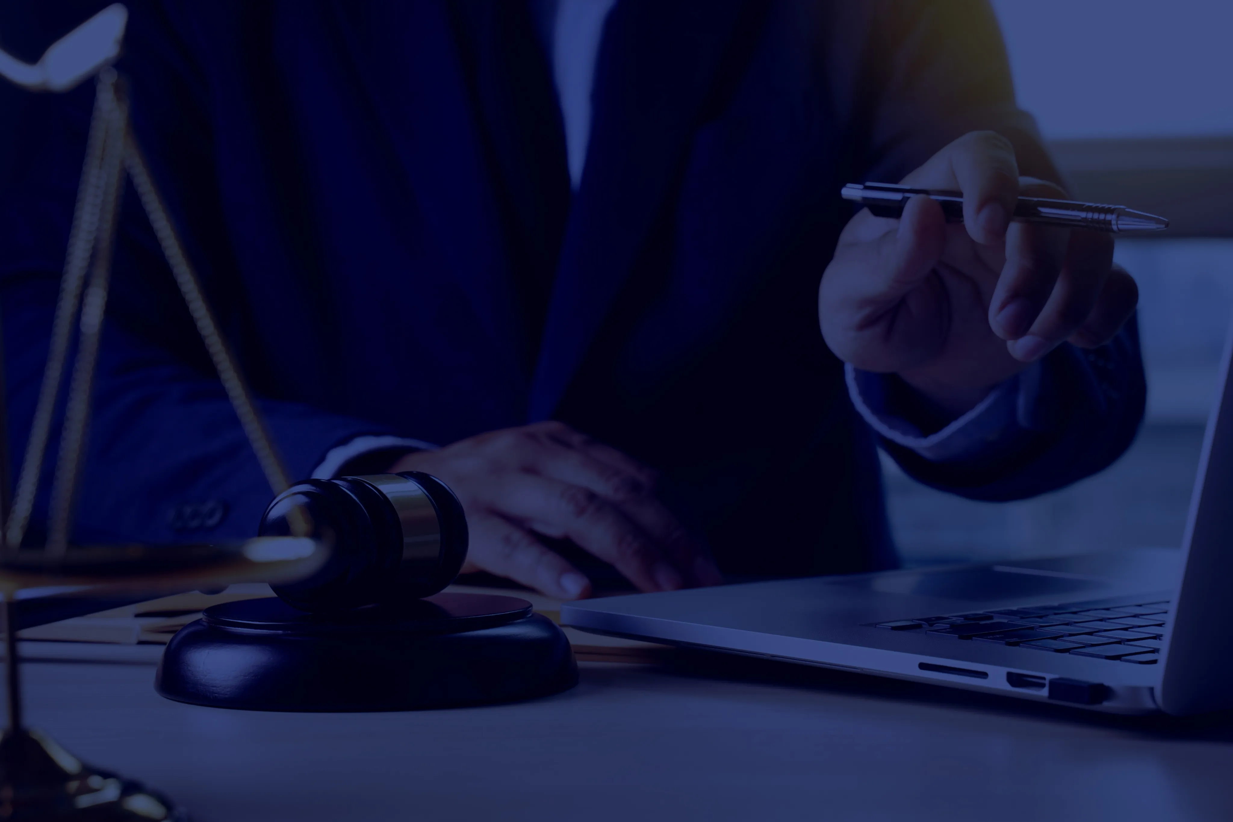 bg_sec_img_lawyer_about_sctn14